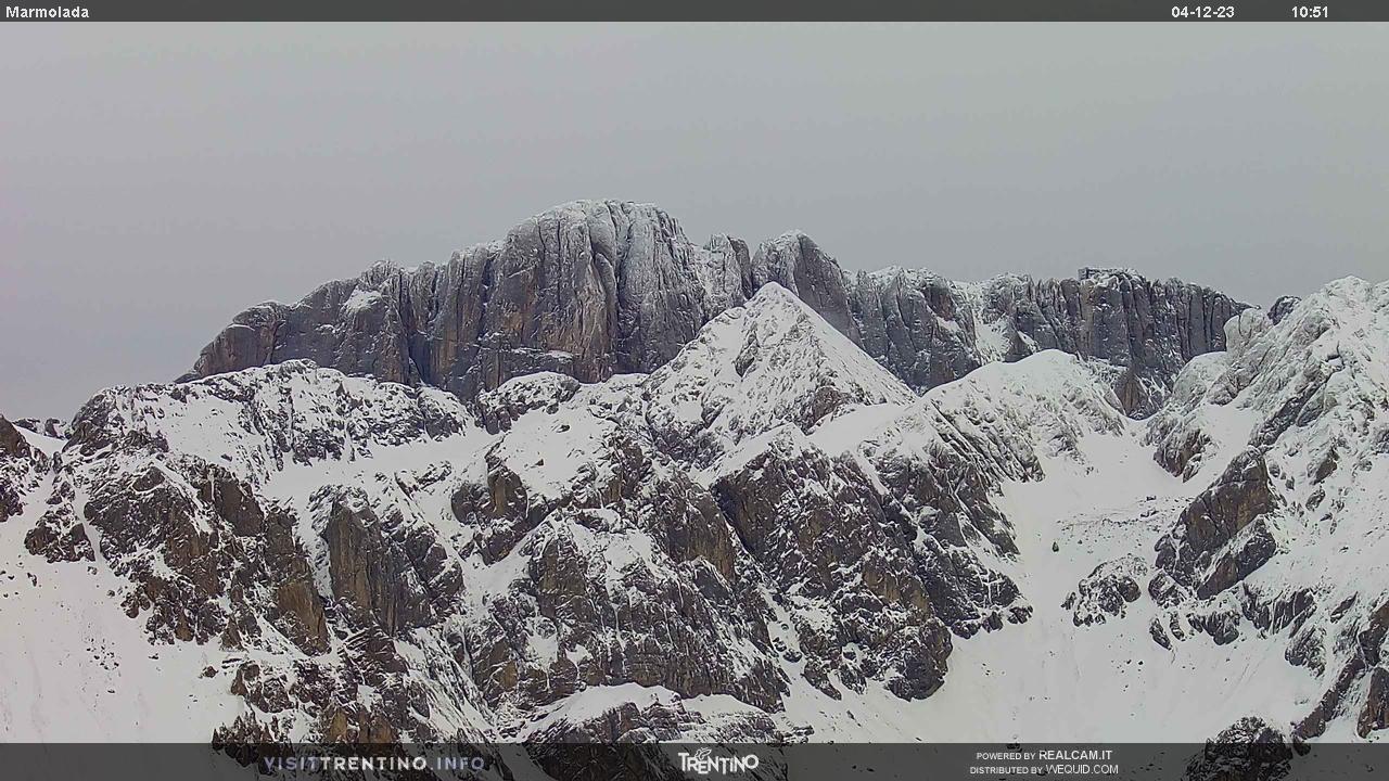 Webcam Panorama verso parete Sud della Marmolada vista da Col Margherita